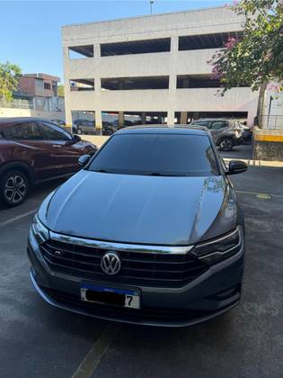 VOLKSWAGEN JETTA 1.4 250 TSI TOTAL FLEX R-LINE TIPTRONIC VOLKSWAGEN JETTA 1.4 250 TSI TOTAL FLEX R-LINE TIPTRONIC